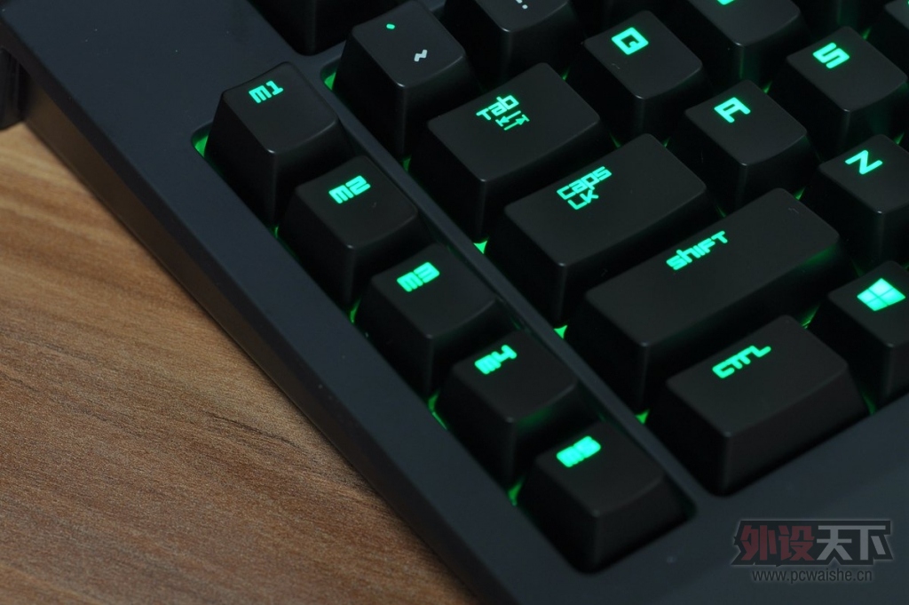 Ϊ RAZERڹѸ֩