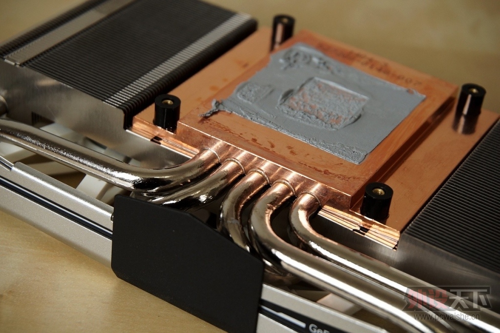 [ԭ��] Ӱ��GTX760 HOF�������Կ� ��������
