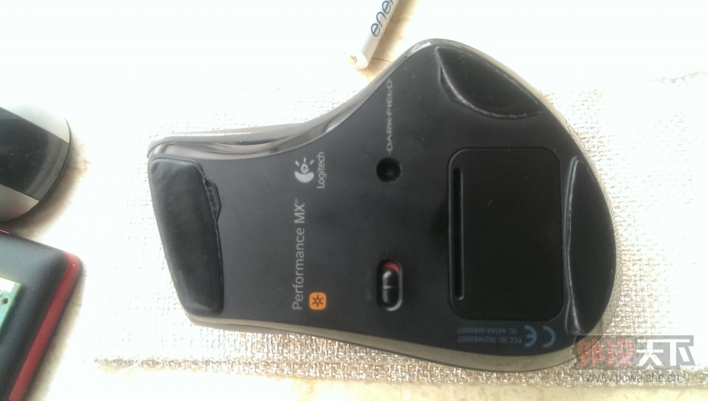 [�Ϻ�] ���˱���M950������240Ԫ