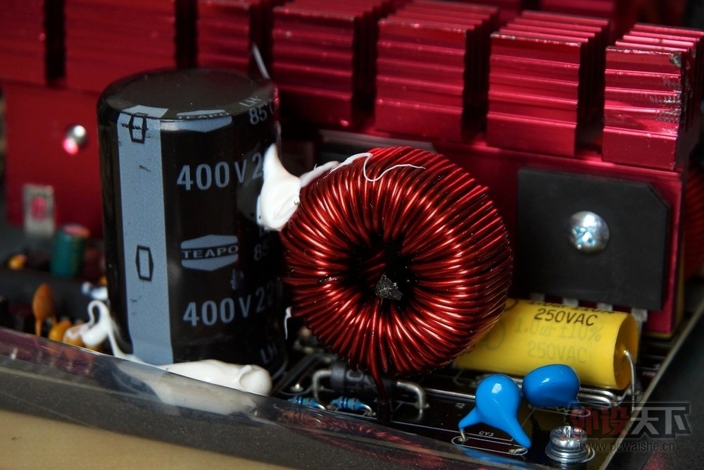 ���˹550W����ģ���Դ ����ͼ�͡��������