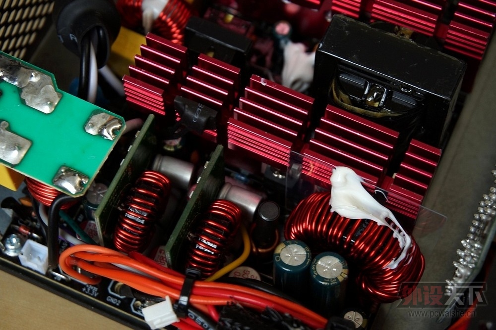 ���˹550W����ģ���Դ ����ͼ�͡��������