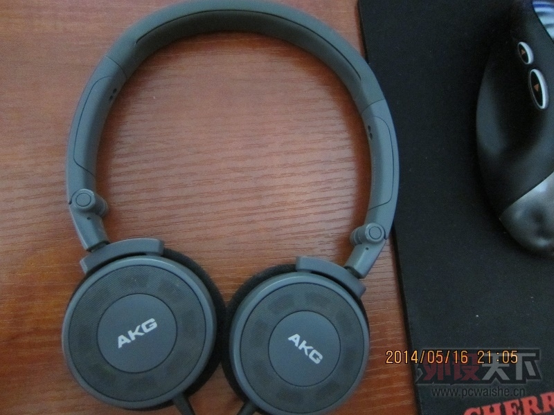 ����������ɭ������CX300II�۸�200Ԫ��AKG-k420�۸�150Ԫ
