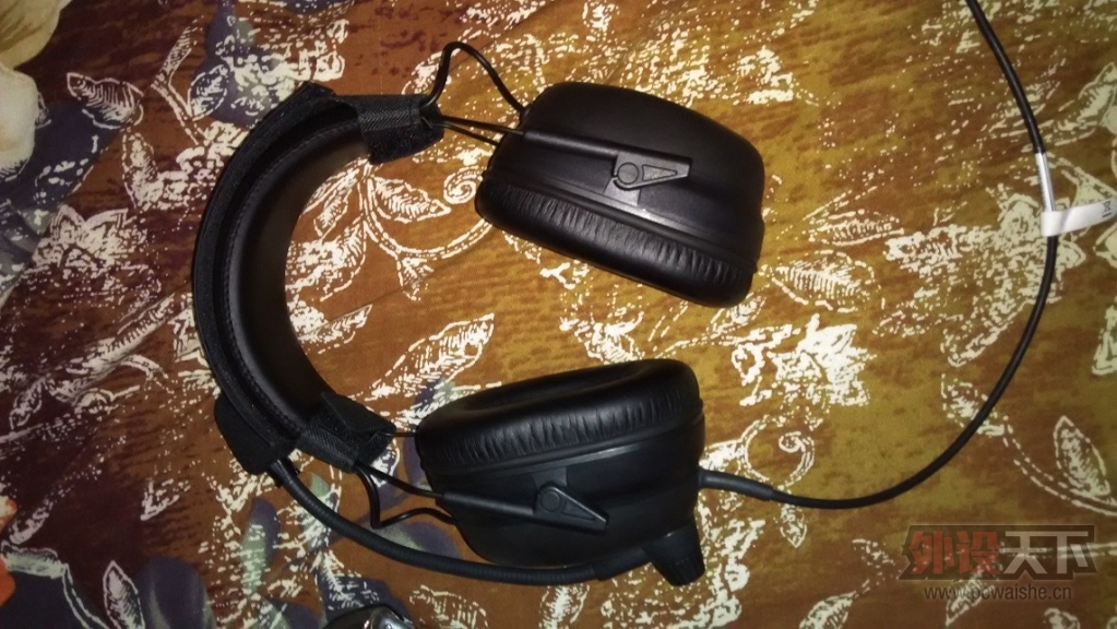 [����] �����ݡ�������ָ�ӹ���Ϸ���� THRONMAX Carbon X1 Qck Heavy