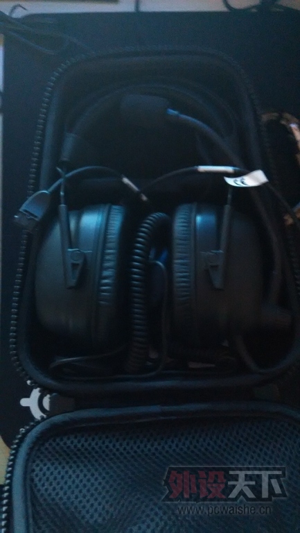 [����] �����ݡ�������ָ�ӹ���Ϸ���� THRONMAX Carbon X1 Qck Heavy