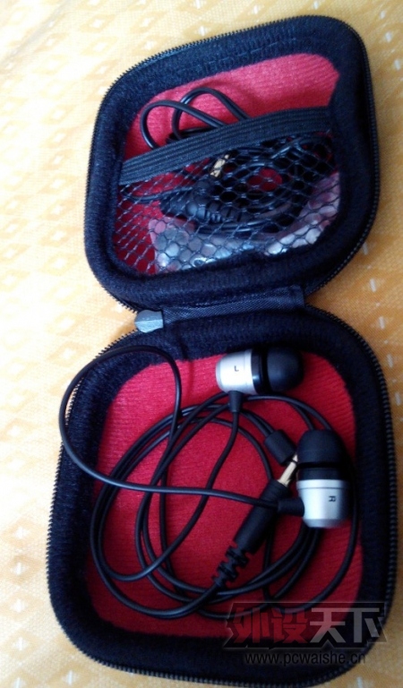 �����������г���������DENON��AH-C551