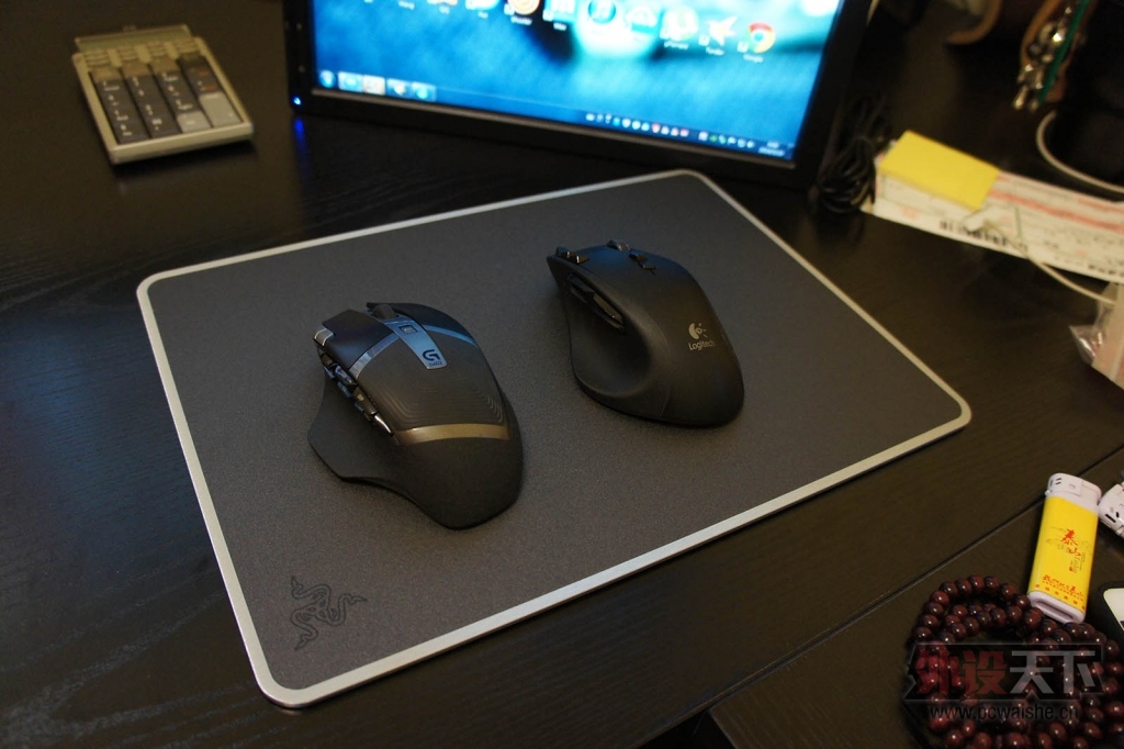 ƯRazer Invicta