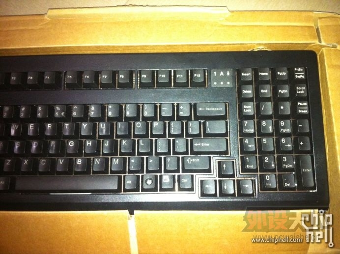��������CHERRY G80-1865  8���� 600