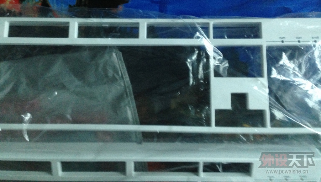 ��������ikbc F104 �Ͽ� 2��