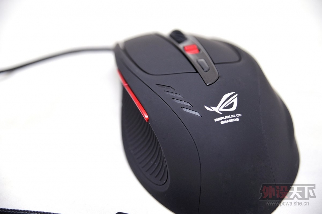 ��ת��ASUS ROG GX950 ��ӥ������꿪�����