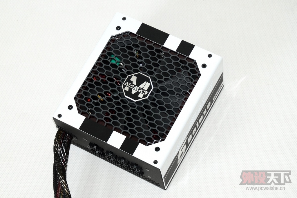 ��ԭ�������˹550W���Ƶ�Դ����