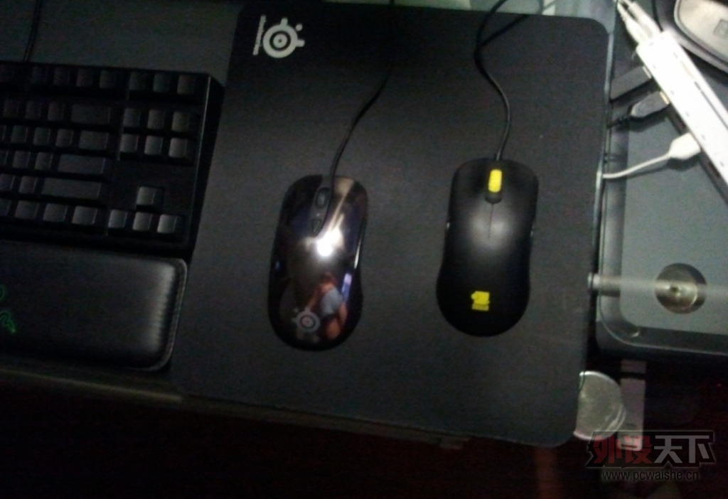 [֣��]zowiefk��180����