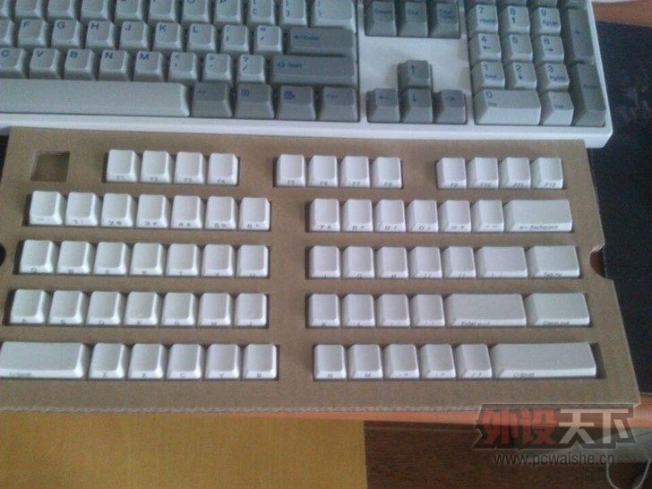 ���㶫���� FC660M ���� �׿� ��ñ+pbt��ɫ104��̼�ñ+����ɫpbt�޿�87��ñ+����