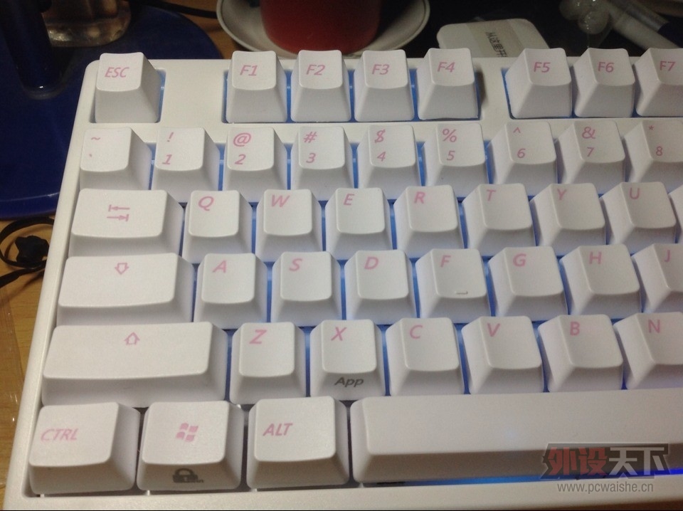 GATERON����f104