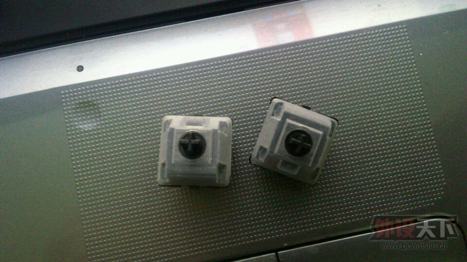GATERON����f104