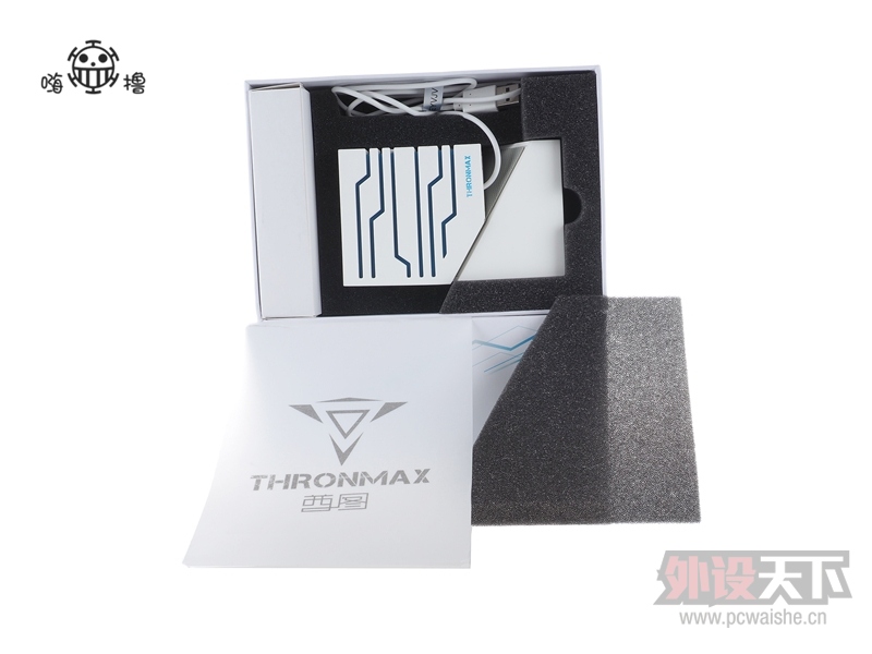 ����ߣ��THRONMAX��ͼS700������������