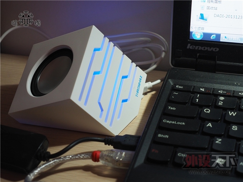 ����ߣ��THRONMAX��ͼS700������������