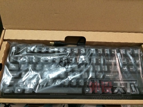 ��������ȫ�¿���87�ں����ر�ս�Ӱ棬Razer�Ӷ���