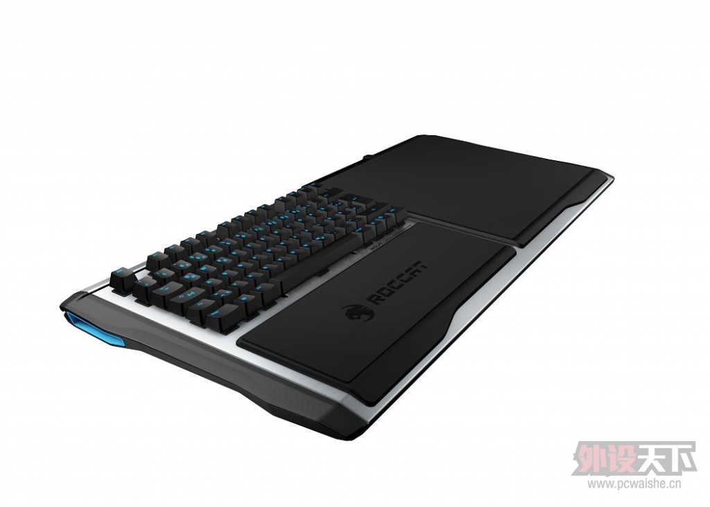 ROCCAT_Sova_persp_mini.JPG
