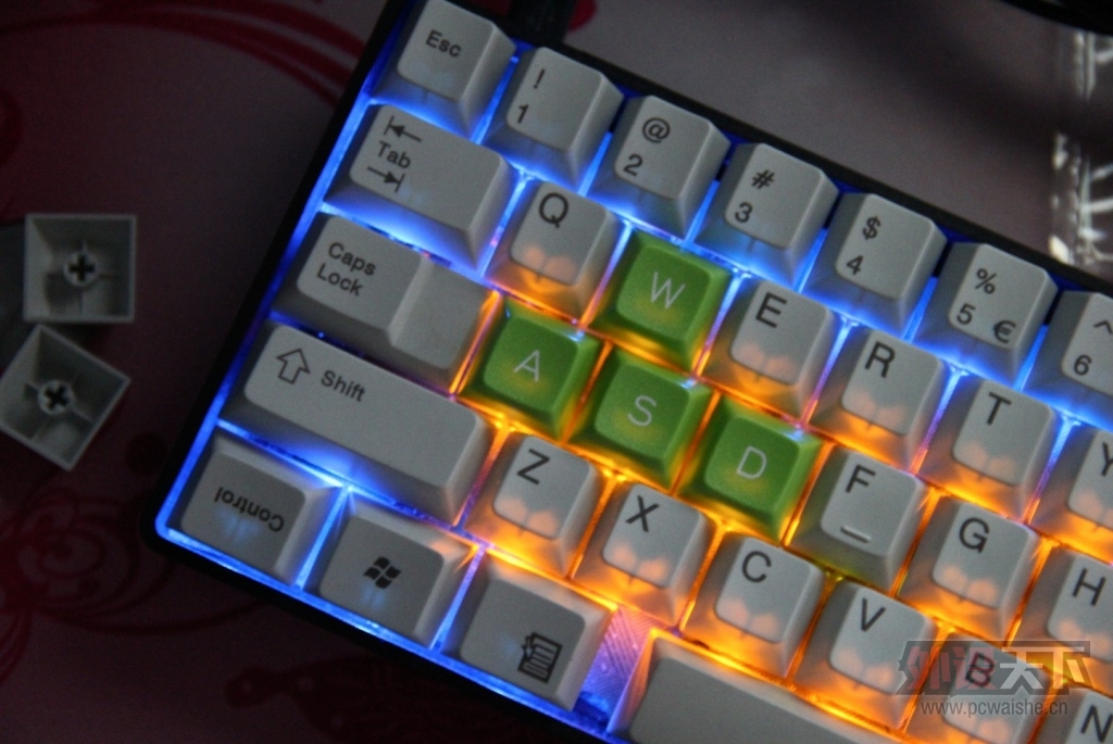�������������ۡ� dolch dsa  led set ��gaming  set