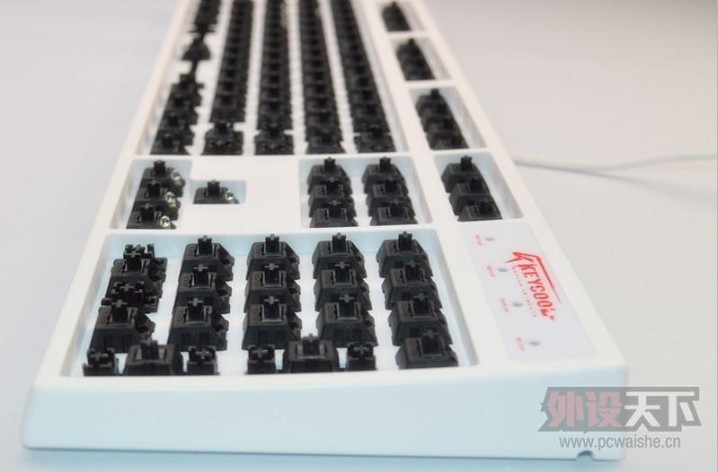 Keycool���� Hero 104 pro ��ʽ���У�����ʩչ���DIY�Ż�