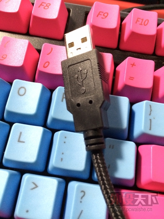 [�ɶ�]��2��F104 ��ɫ ���� ���м������