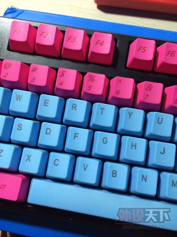 [�ɶ�]��2��F104 ��ɫ ���� ���м������