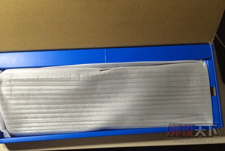 [�ɶ�]��2��F104 ��ɫ ���� ���м������
