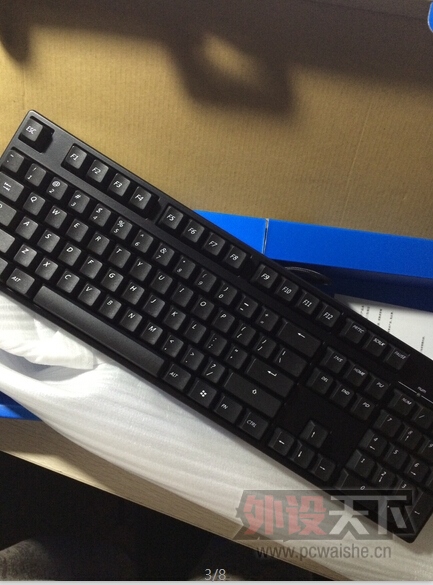 [�ɶ�]��2��F104 ��ɫ ���� ���м������
