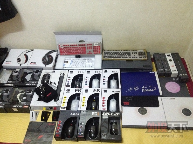 [1p] 2014�ϰ����zowie����