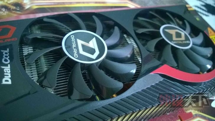 ���������ݡ� �����ѹ��� ������� HD7850 ����+ 1G DC  9.5��
