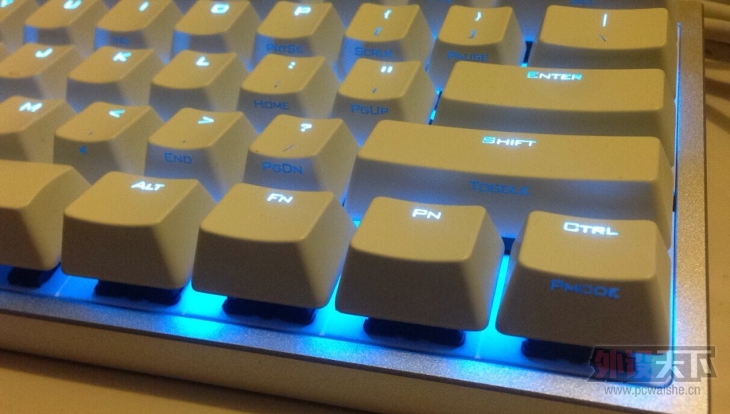 ����������GH60��VB660M���ְ塢POKER2�����ǡ���ñ��