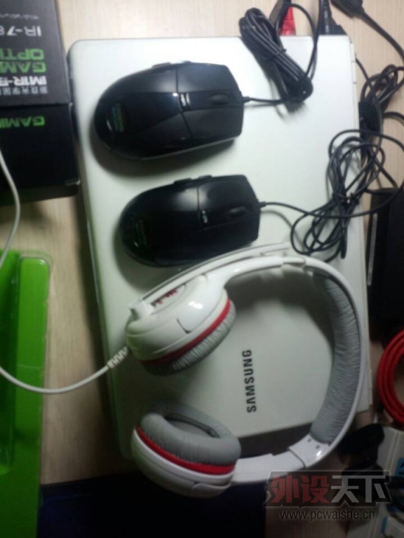 [8P]�����Լ�������ӵ�е�irocks����