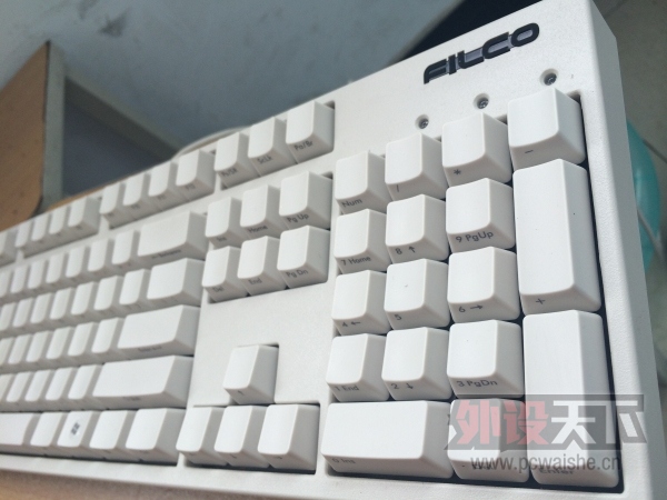 QQͼƬ20140627003050_༭.jpg