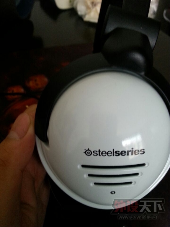 BF3YE32DRN_68`6)L6[`~FB.jpg