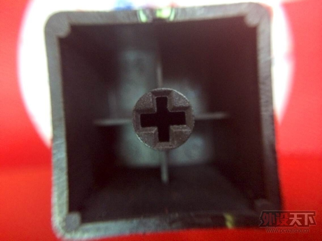��in���趾��--��ͷ�߼�ñ