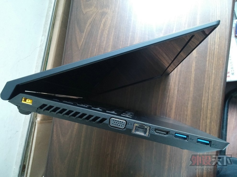 [����]��������ᱡ����M4400 I5-4200M/GT740 2G/4G/500G/һ��뱣��/ָ�ƣ�2600