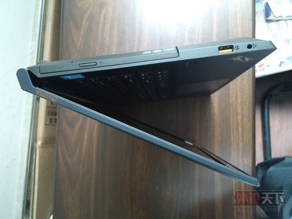 [����]��������ᱡ����M4400 I5-4200M/GT740 2G/4G/500G/һ��뱣��/ָ�ƣ�2600