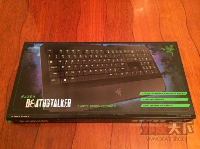 ���ѳ�������������ȫ�¡�Razer �ɻ��Ы ��ɫ����� ����