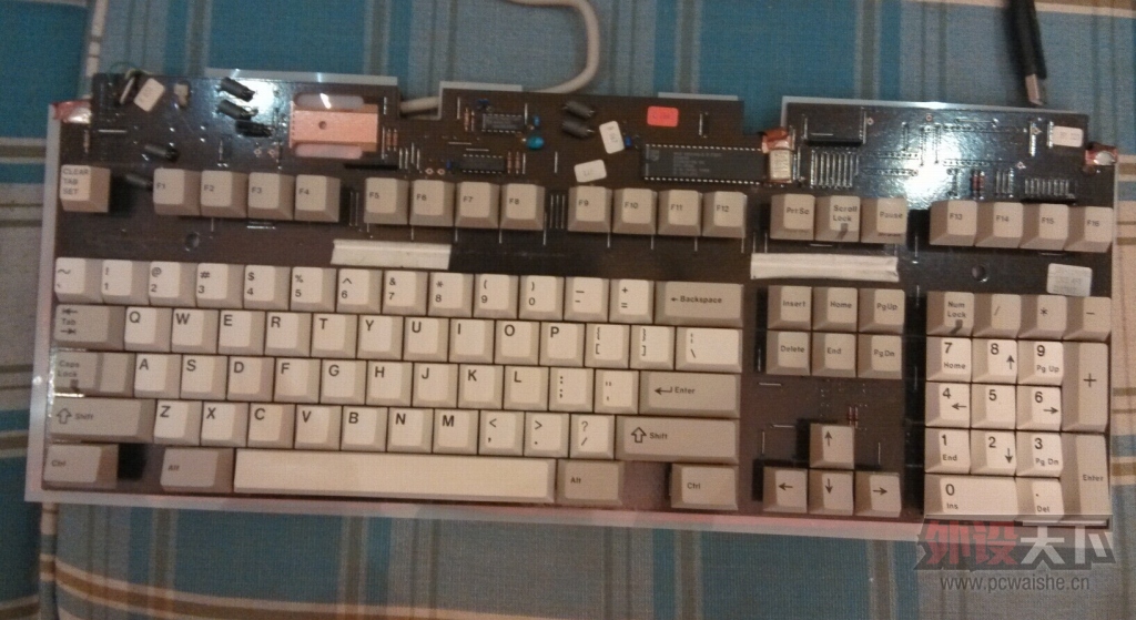 QQͼƬ20140703025031.jpg