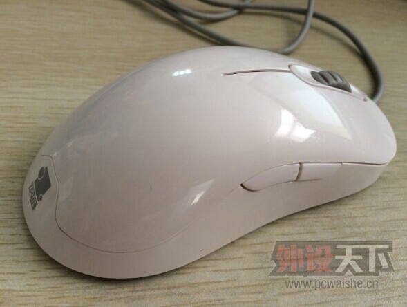 [ɡϺzowie AM-FG 9 