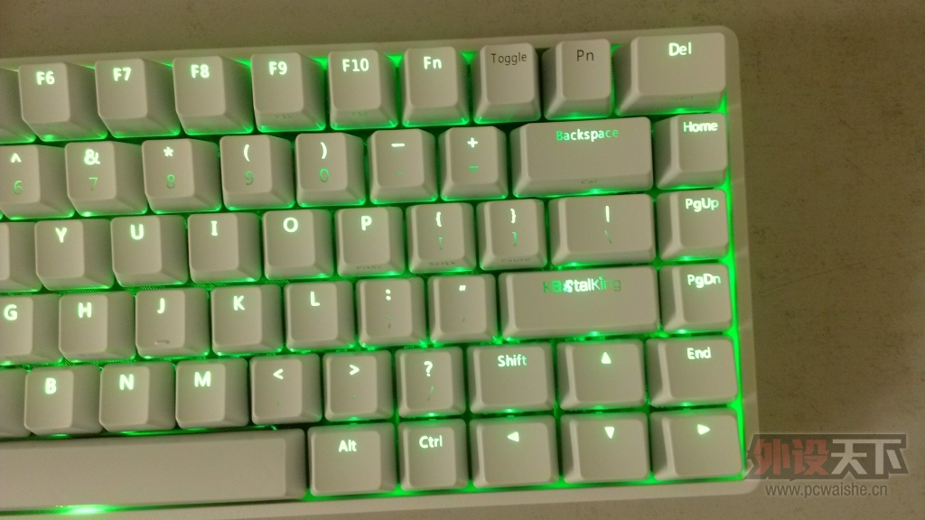 ô˵RACE2ҾĳһѰɫ̹ᣬĺ