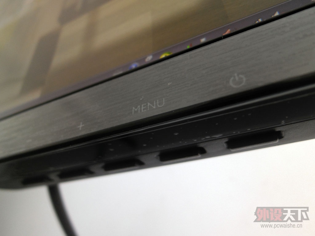 ����ůɫ����IPS������VZ2250 OSD�˵��·���