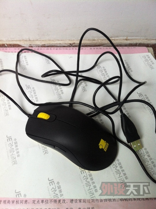 ��������̫����ñDOLCH  \  zowie fk 2013