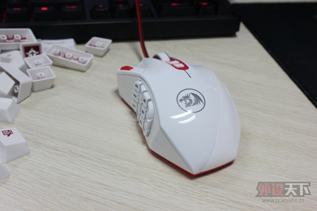 ��29P����������ÿ�ô���׵׺��ֶ�ɫ��ñ+��ɫ��Ϸ��꣬һ��ȫ���ǲ��ǵﱤ�ˡ�