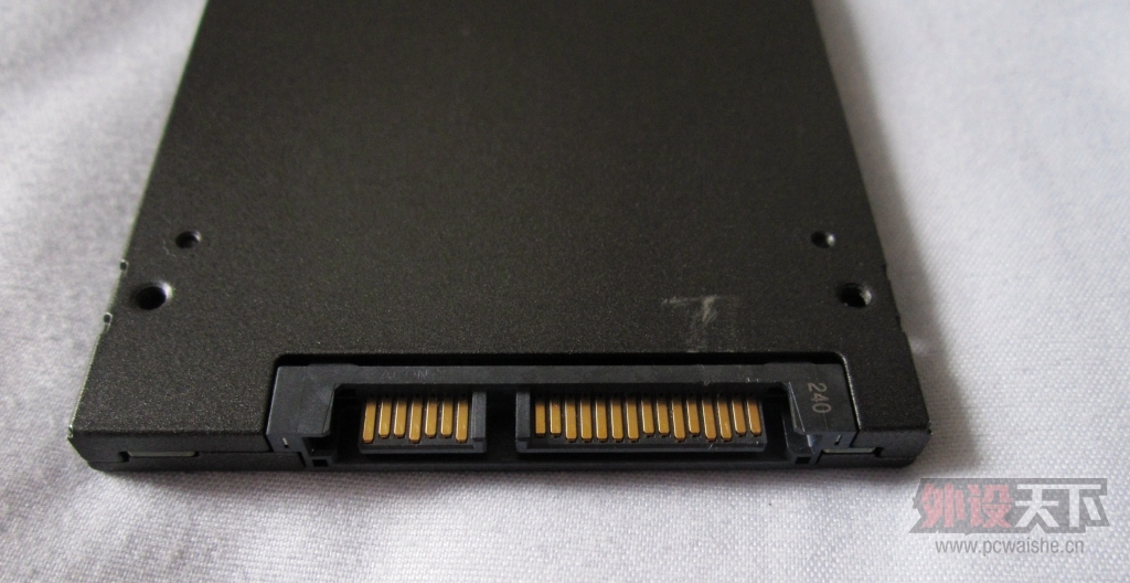 ��ʿ��HyperX FURY 240GB SSD����[ԭ��]