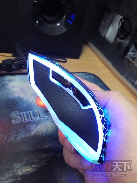 �װ�V20 ������