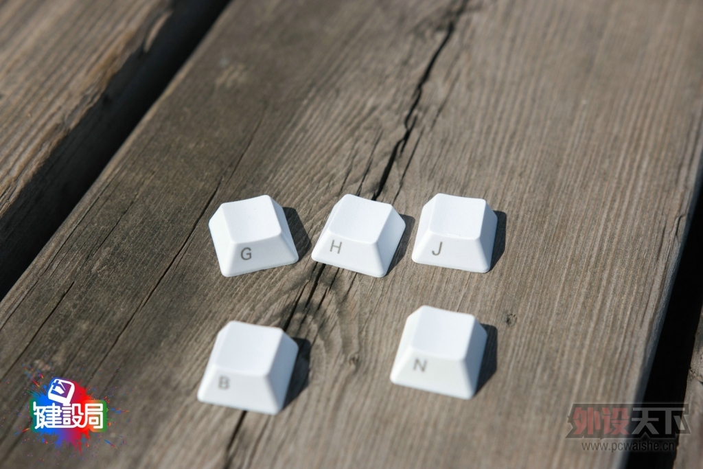 ӡVarmilo VA104