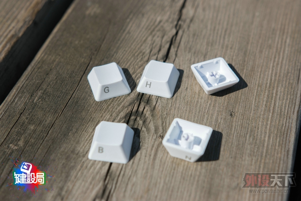ӡVarmilo VA104