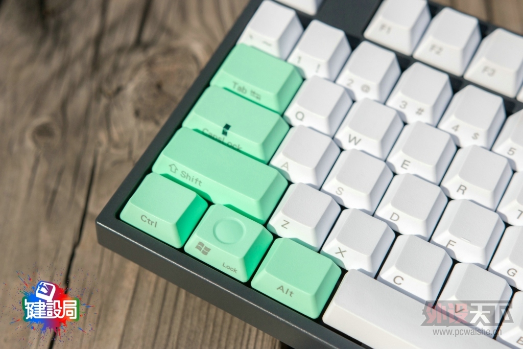 ӡVarmilo VA104