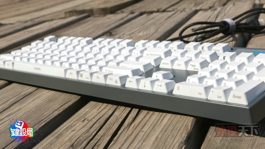 ӡVarmilo VA104